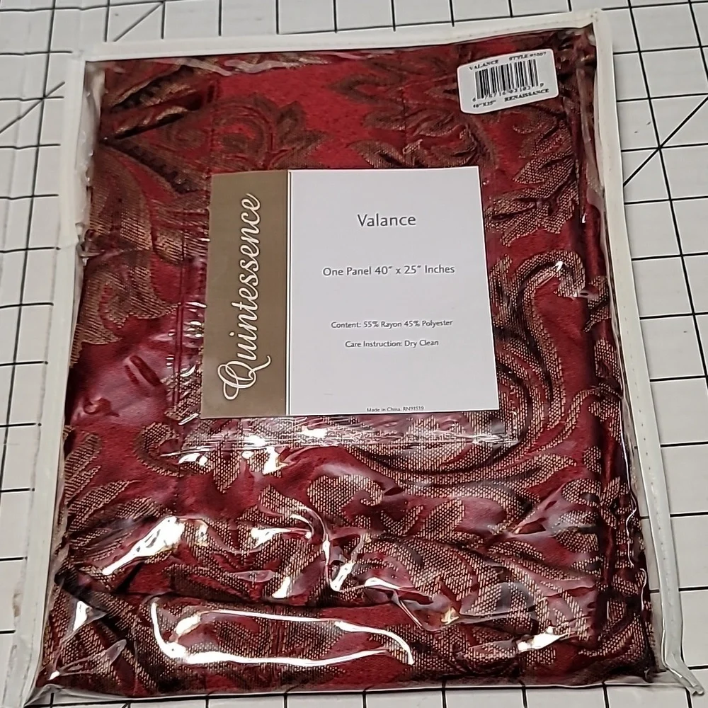 Quintessence Valance 1 Panel 40